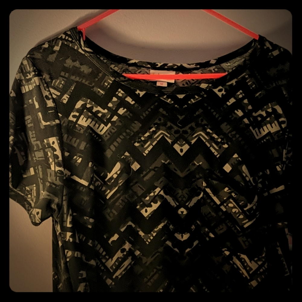 Black and gray lularoe Carly